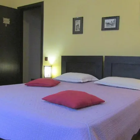 Rami House Central Double Rooms بيت ضيافة