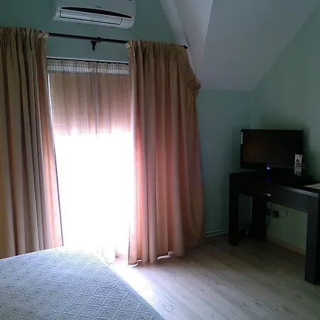 Rami House Central Double Rooms بيت ضيافة 3*