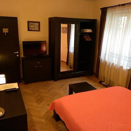 Rami House Central Double Rooms براشوف