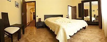 Πανσιόν Rami House Double