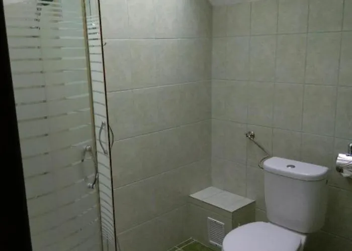 Rami House Double ゲストハウス 3*